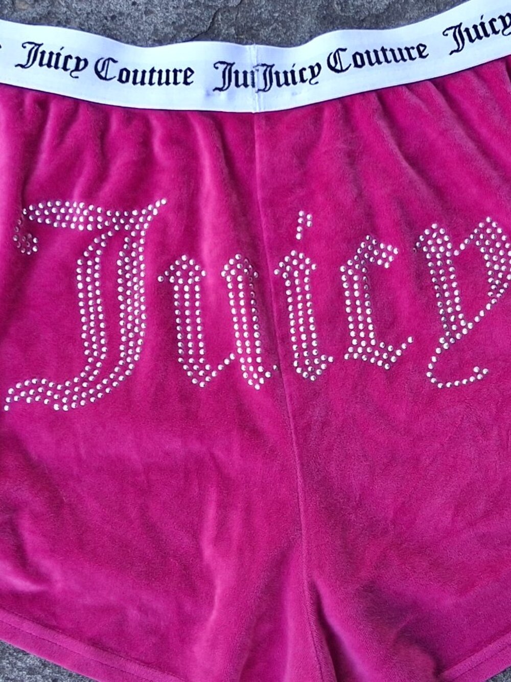 Juicy Couture Terry Velour Logo Shorts XL Extra Large  Pink LOGO BUM _ CUTE!